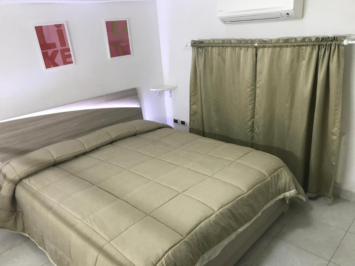 Regy Bed and Breakfast Napoli Eksteriør billede