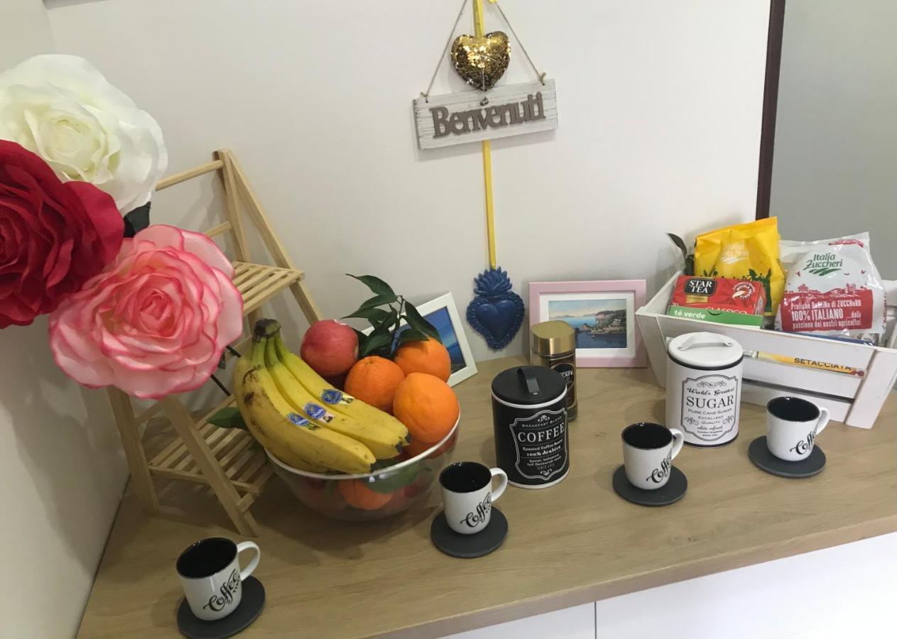 Regy Bed and Breakfast Napoli Eksteriør billede