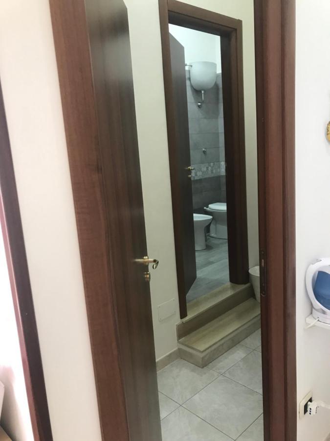 Regy Bed and Breakfast Napoli Eksteriør billede