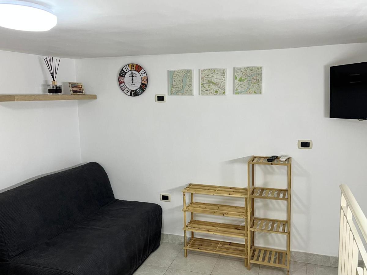 Regy Bed and Breakfast Napoli Eksteriør billede