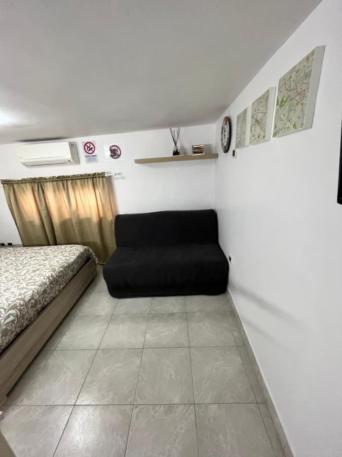 Regy Bed and Breakfast Napoli Eksteriør billede