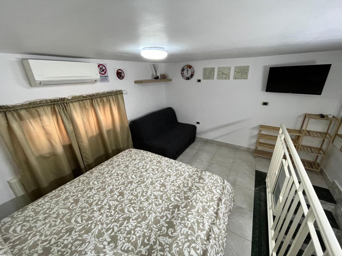 Regy Bed and Breakfast Napoli Eksteriør billede