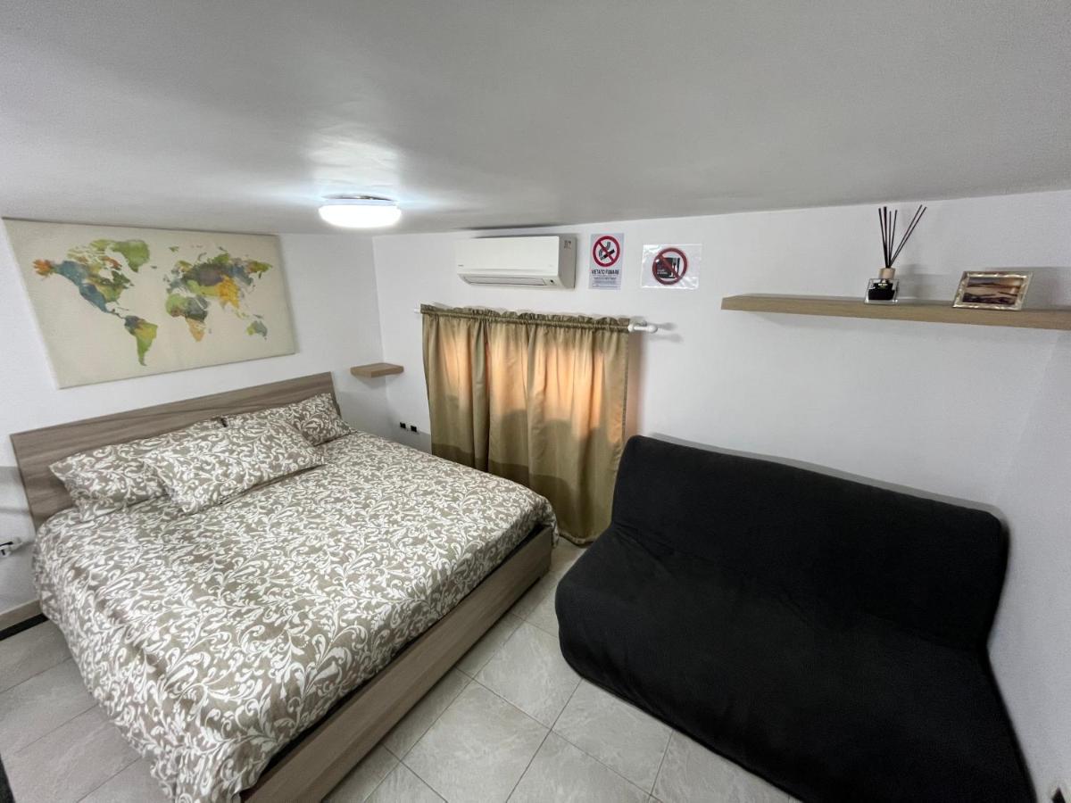 Regy Bed and Breakfast Napoli Eksteriør billede