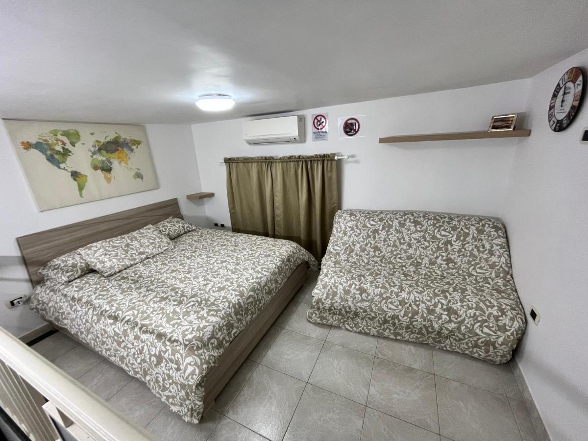 Regy Bed and Breakfast Napoli Eksteriør billede
