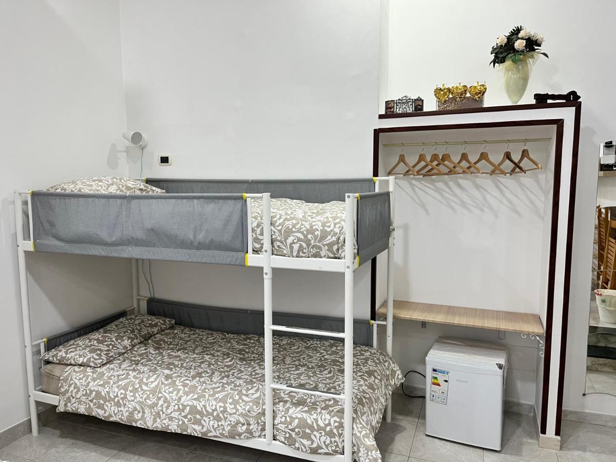 Regy Bed and Breakfast Napoli Eksteriør billede