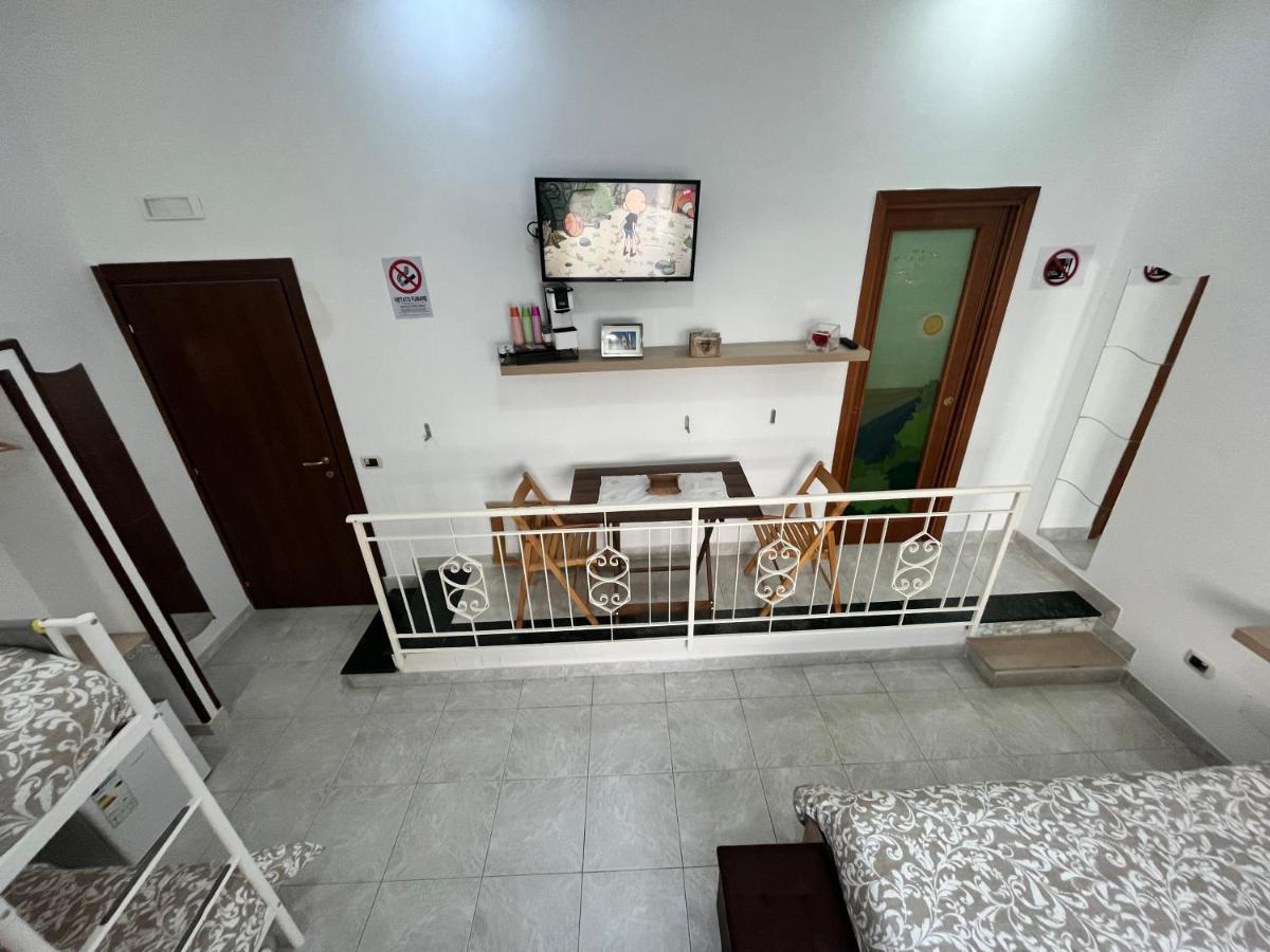 Regy Bed and Breakfast Napoli Eksteriør billede
