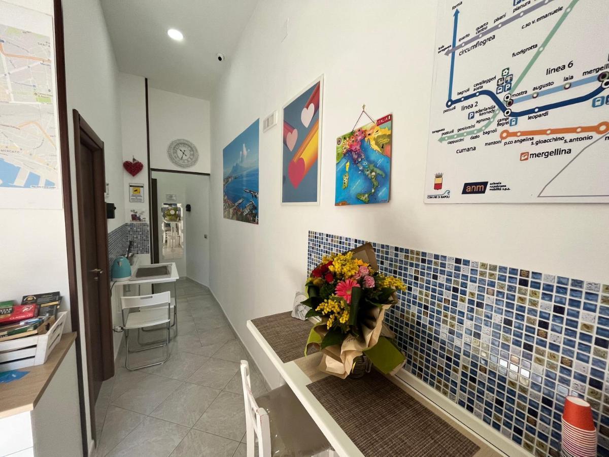 Regy Bed and Breakfast Napoli Eksteriør billede